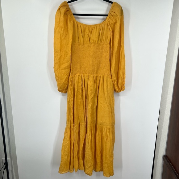 Astr The Label Twist Bust Long Sleeve Midi Dress in Mustard - Picture 6 of 8